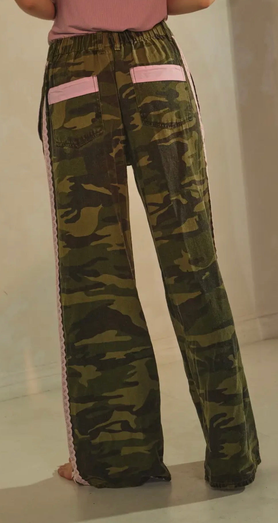 Washed Camo/Lace Detail Pants