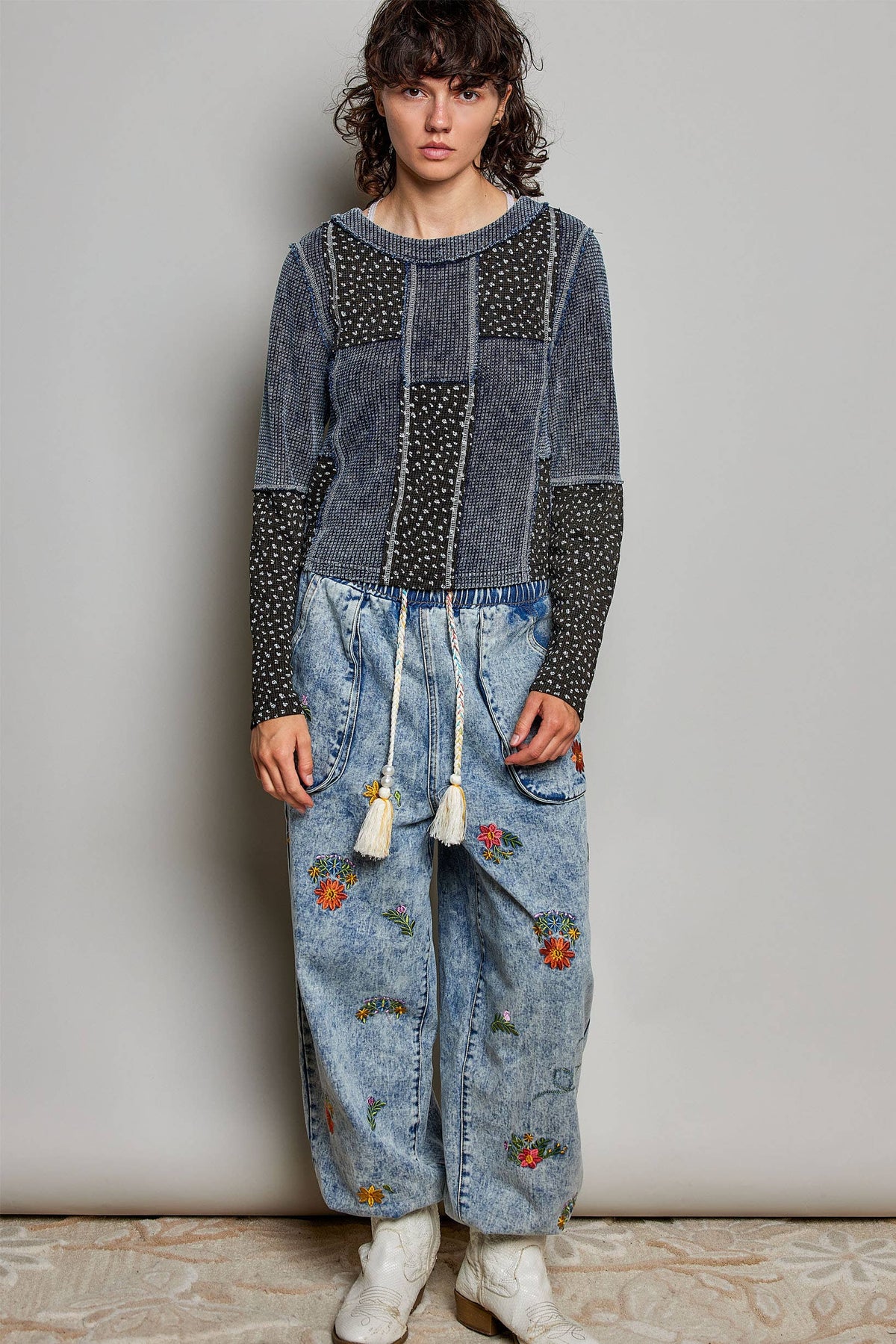 Waffle Knit Contrast Patchwork Top: BLOOD RED MULTI / S