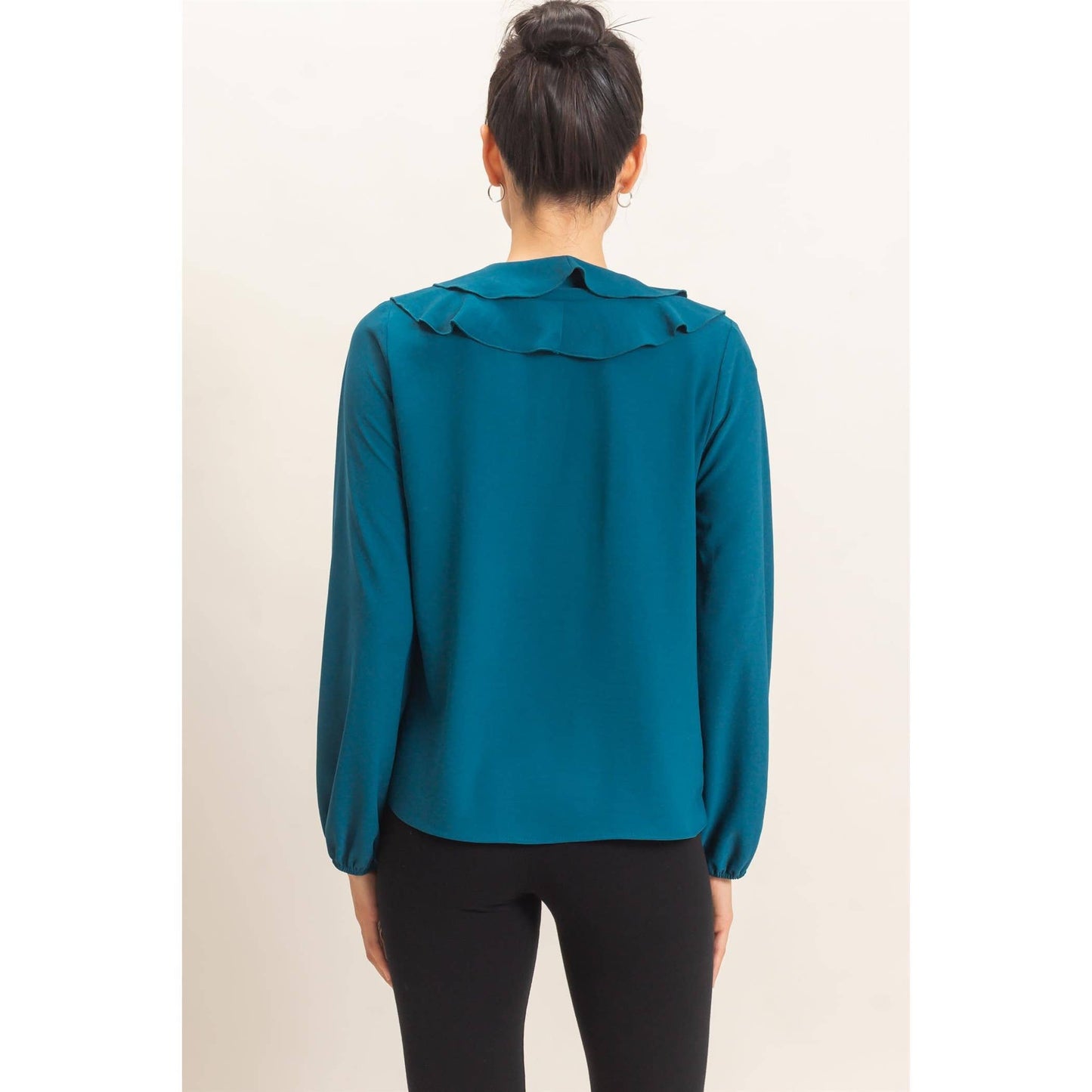Ruffled V-Neck Button-Up Blouse: ALPACA / S-M-L(2-2-2)