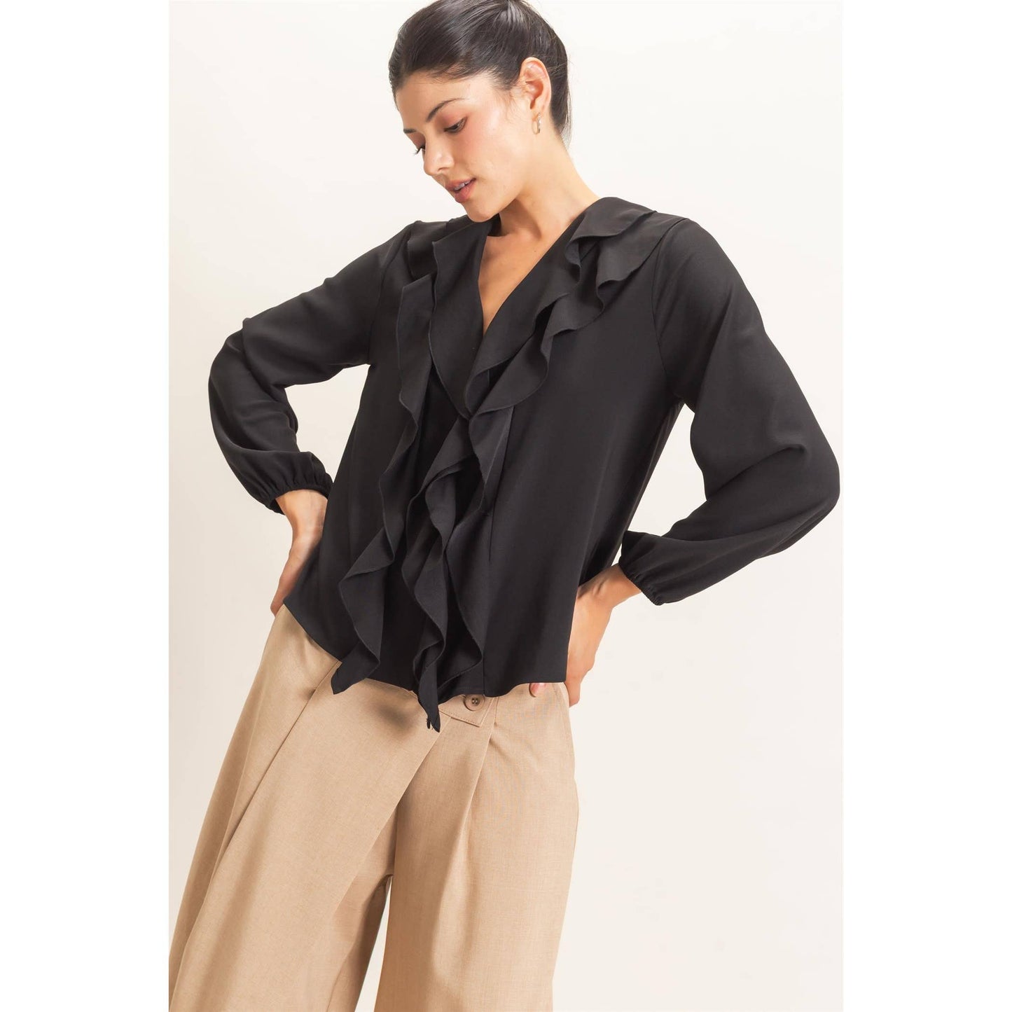 Ruffled V-Neck Button-Up Blouse: BLACK / S-M-L(2-2-2)