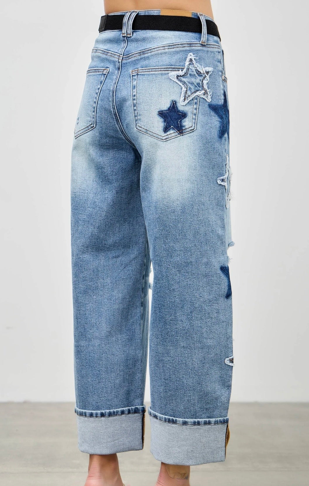 Star Patch Barrel Jeans