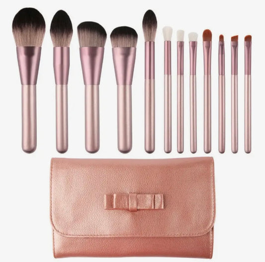 Synthetic Hair 12 Pc. Make Up Brush Set With Case