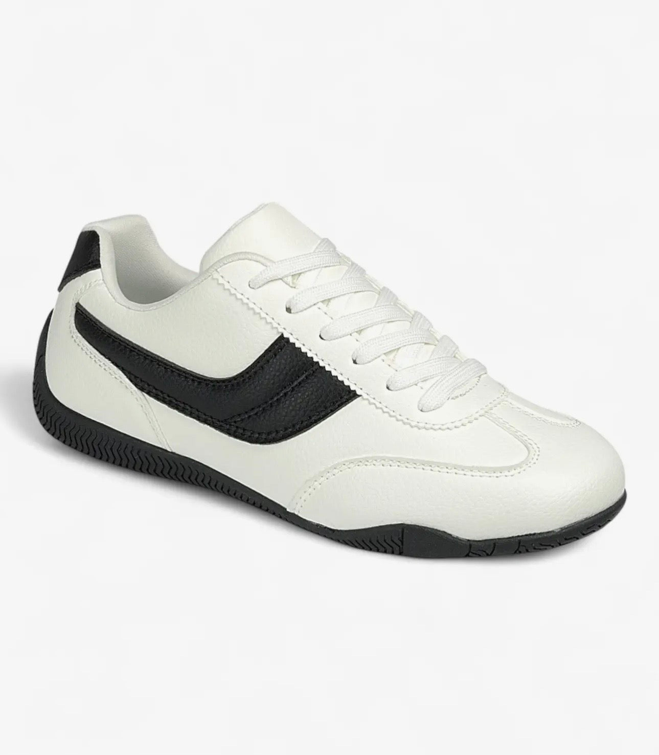 Vintage Sporty Sneakers