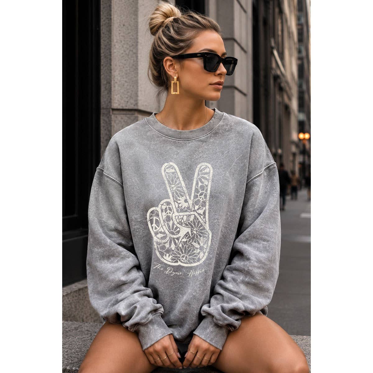 PEACE AND LOVE SIGN MINERAL GRAPHIC  SWEATSHIRTS: Mineral  grey / S-M-L-XL(1-2-2-1)