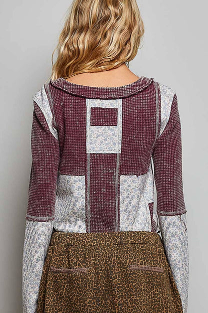 Waffle Knit Contrast Patchwork Top: BLOOD RED MULTI / M