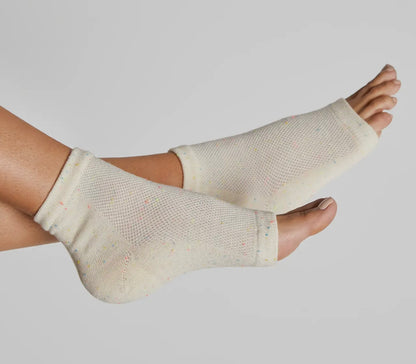 Moisturizing Heel Socks