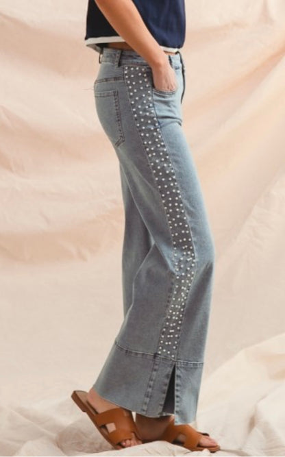 Mid Rise Pearl Embellished Slit Hem Jeans