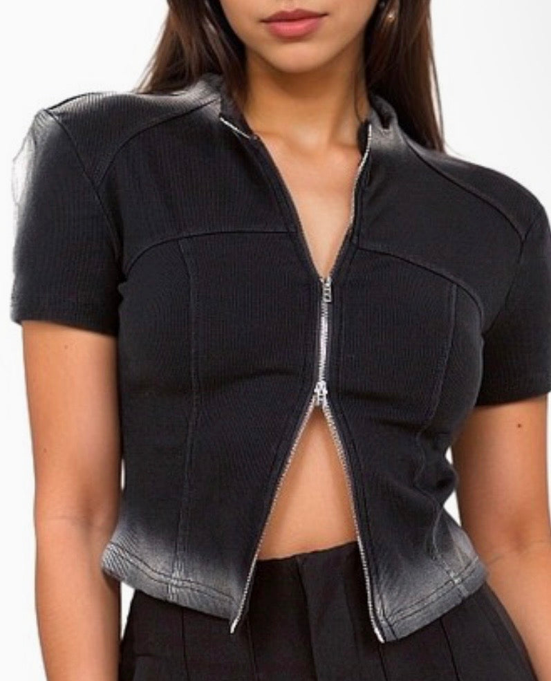Stretchy O/S Black Drip Dyed Zipper Top
