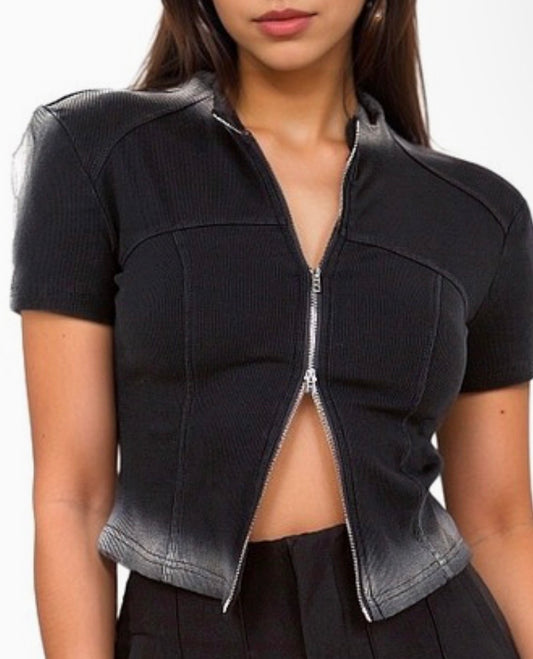 Stretchy O/S Black Drip Dyed Zipper Top
