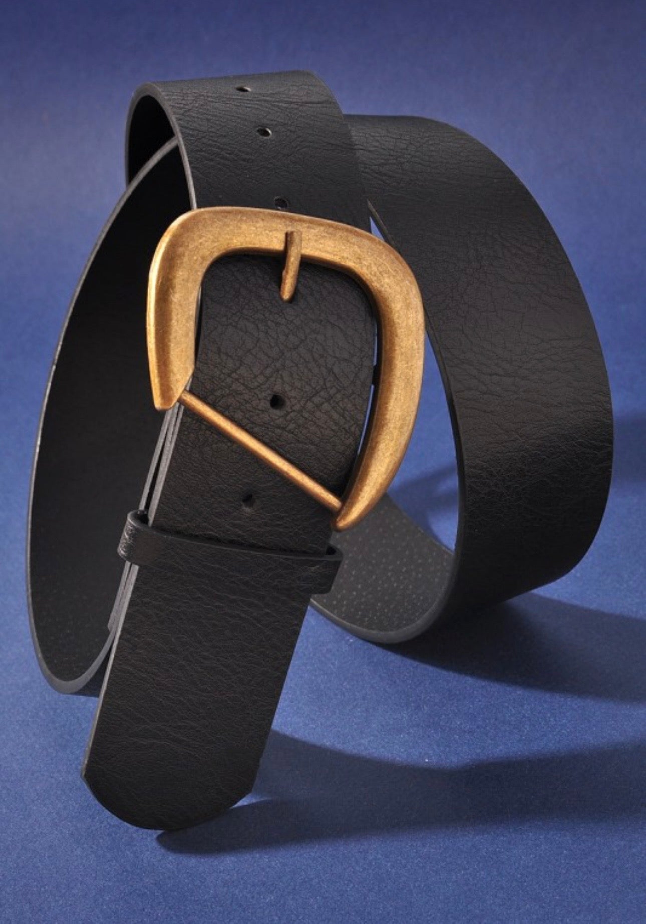 Rounded D Buckle Belt-Three Colors