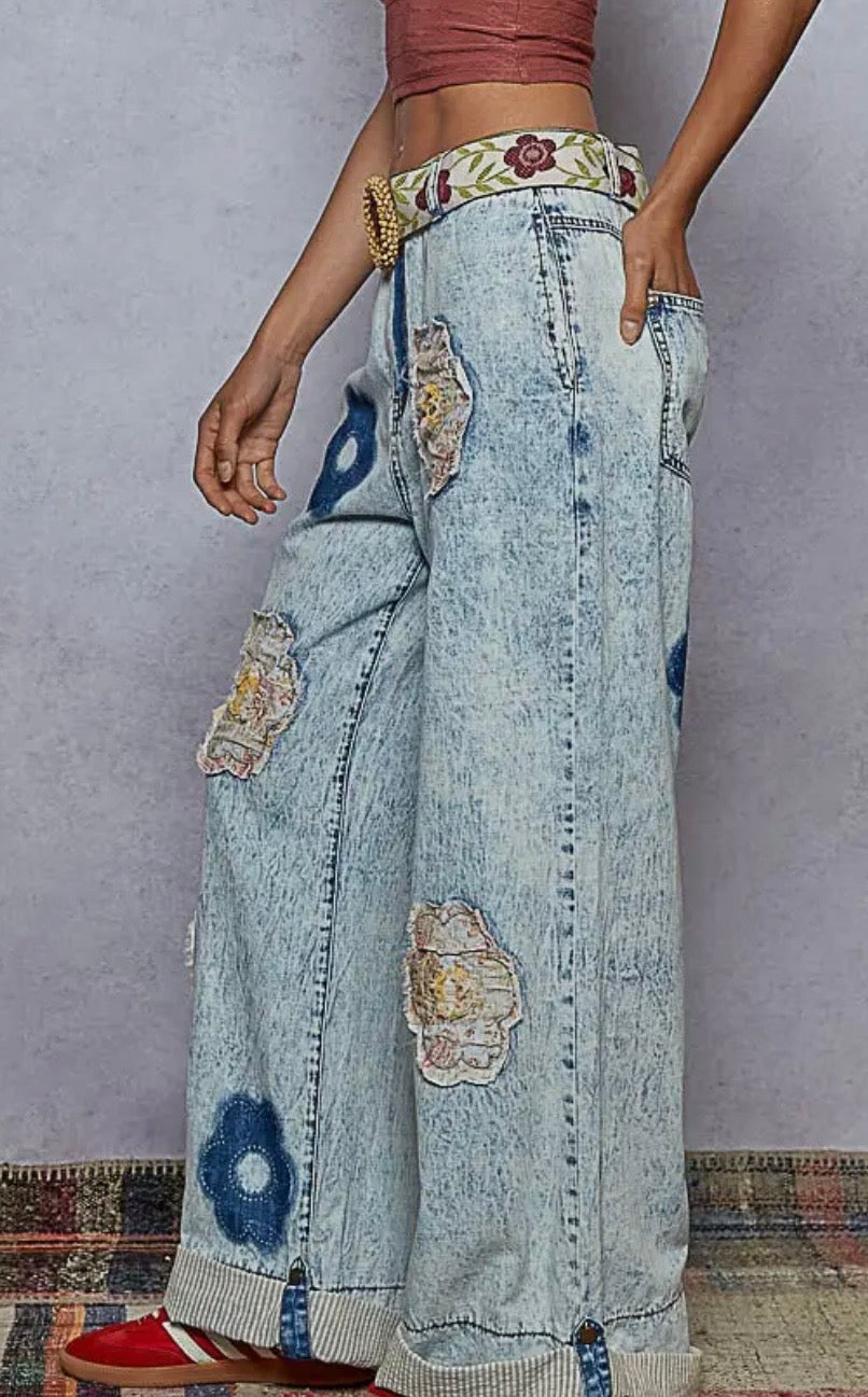 Floral Patchwork Rolled Up Denim Straight Pants