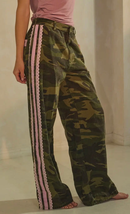 Washed Camo/Lace Detail Pants