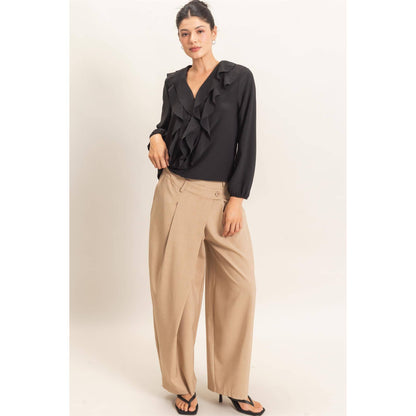 Ruffled V-Neck Button-Up Blouse: BLACK / S-M-L(2-2-2)
