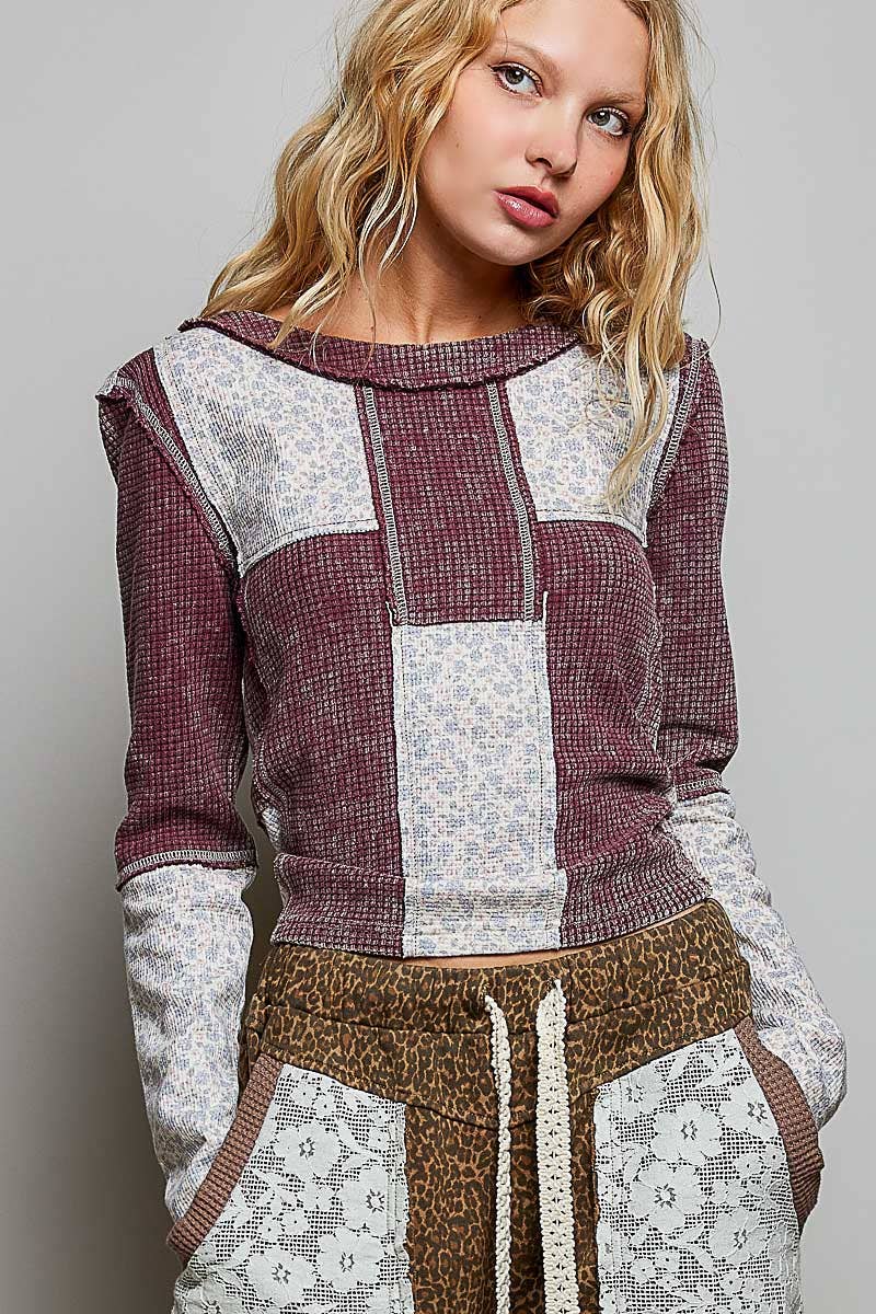 Waffle Knit Contrast Patchwork Top: BLOOD RED MULTI / S