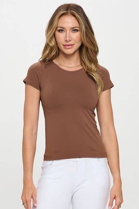 Women's Seamless Crew Neck Short Sleeve Top: Black / OS